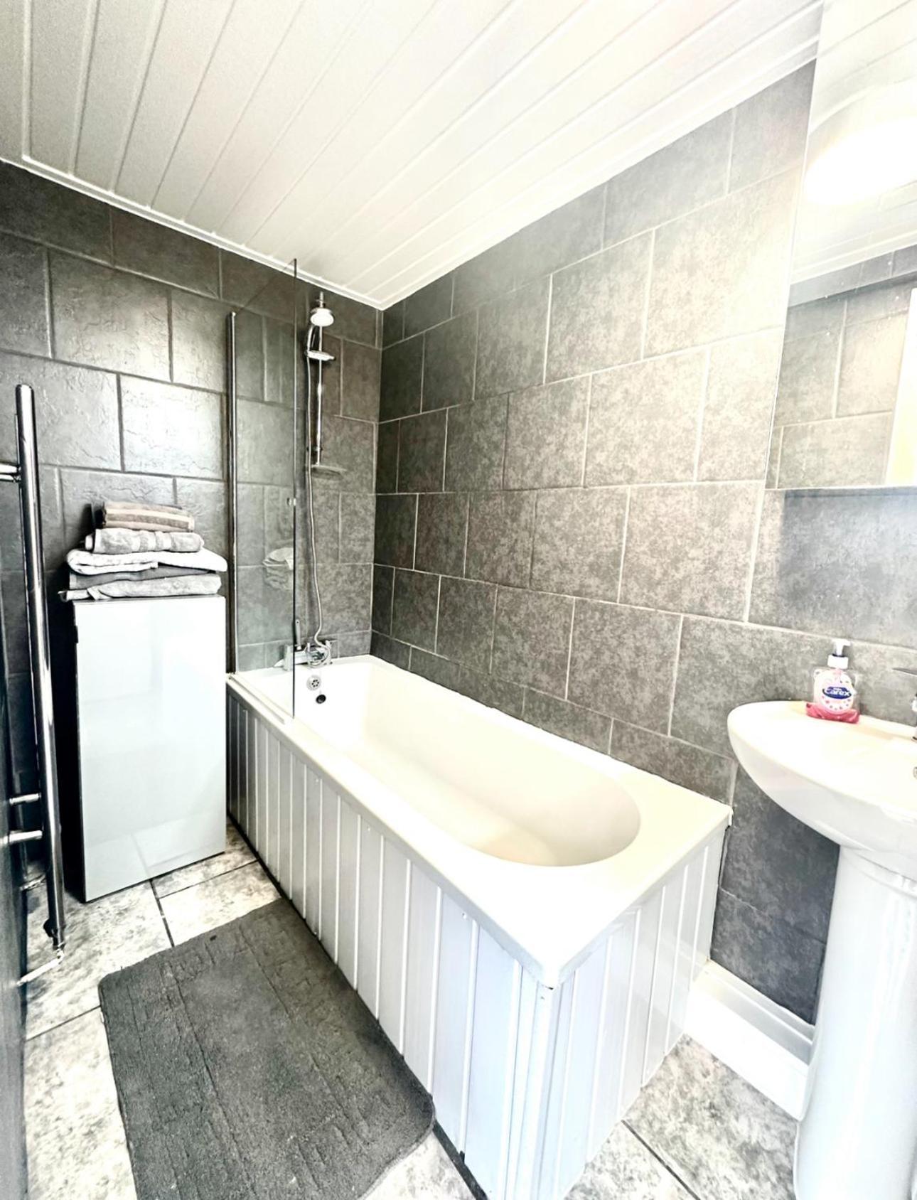 Arthur Street Kingston upon Hull Extérieur photo